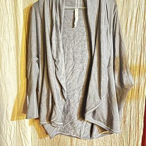 Lululemon super cute cardigan